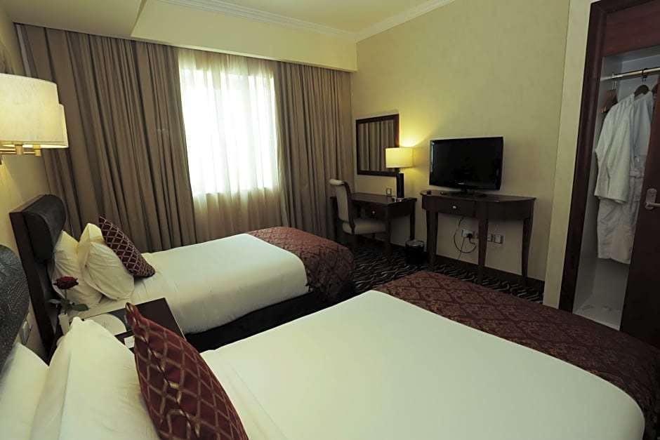 Hotel Cassells Al Barsha Hotel by IGH photo 4