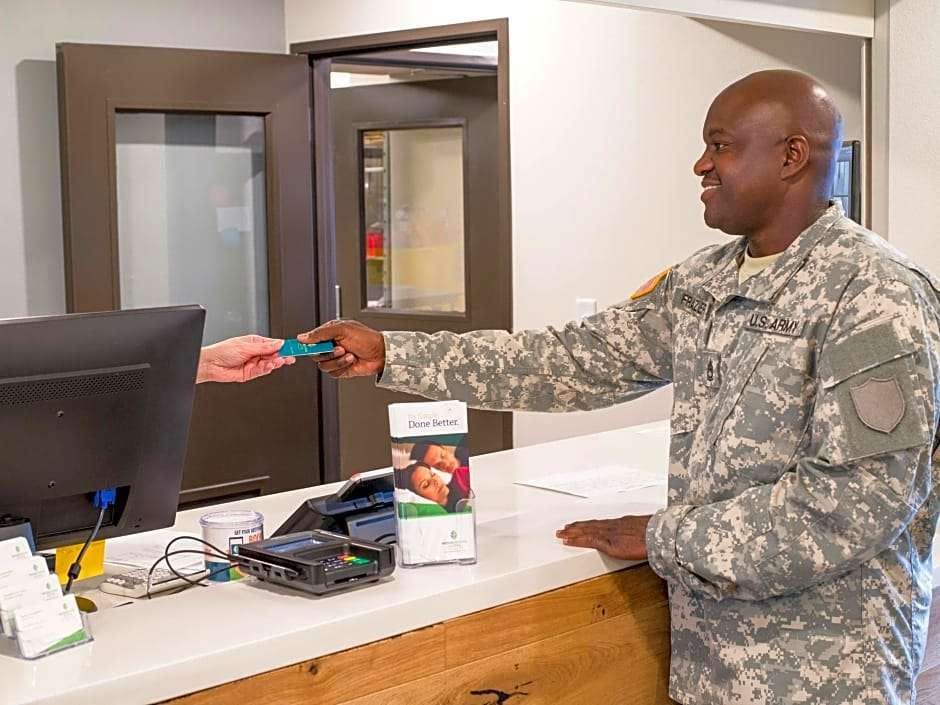 Hotel WoodSpring Suites Harlingen photo 5