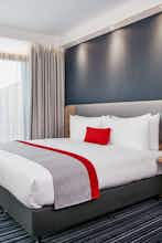 Hotel Holiday Inn Express Dublin City Centre photo 1