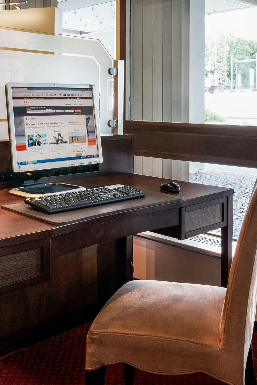 Hotel Crowne Plaza Zurich photo 4