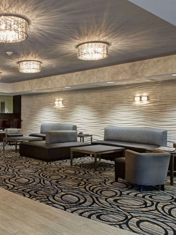 Hotel Holiday Inn Express Hotel & Suites North Fremont photo 3