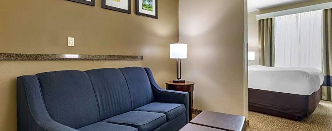 Comfort Suites Waco North - Near University Area