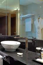 Hotel Vincci Frontaura photo 5