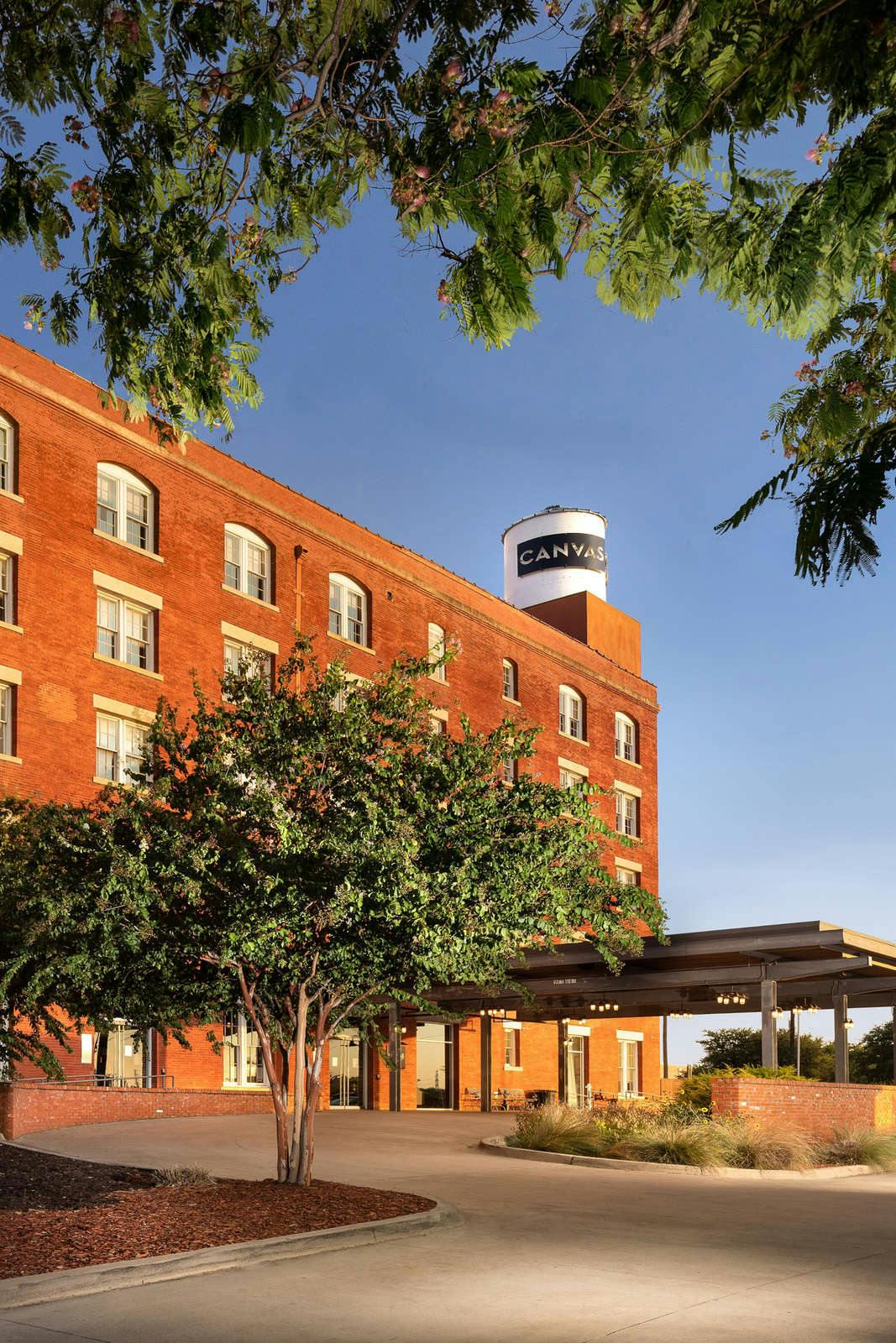 CANVAS Hotel Dallas