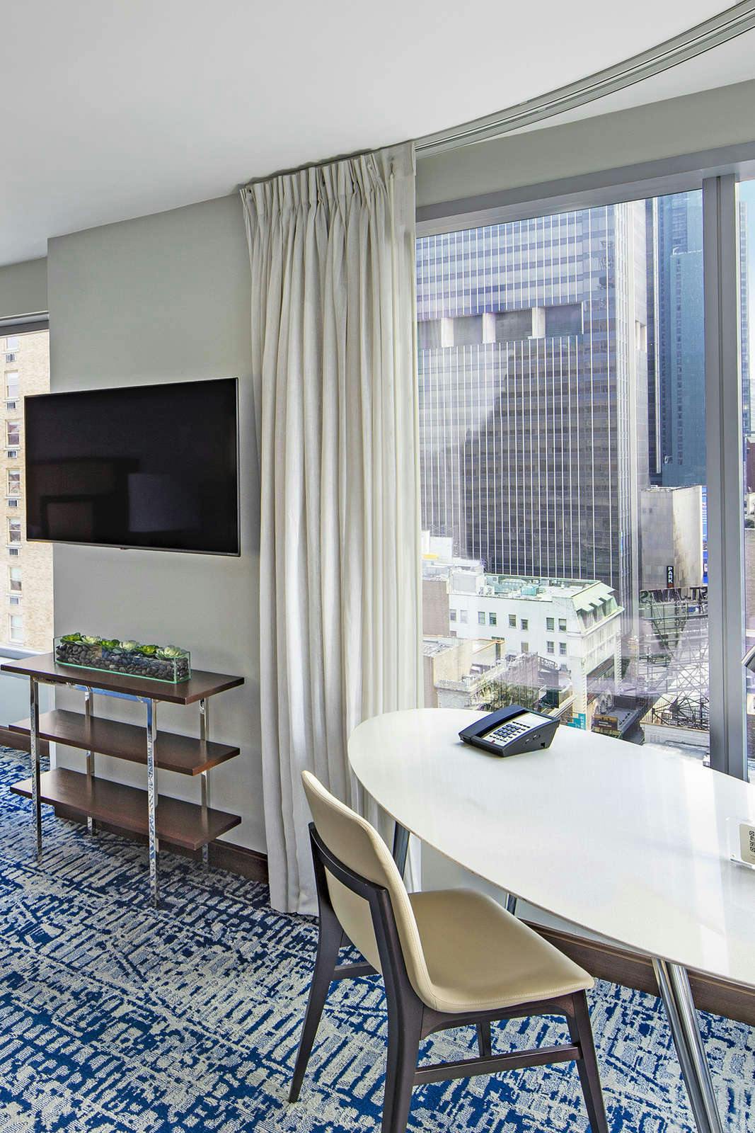 Hotel InterContinental New York Times Square photo 2