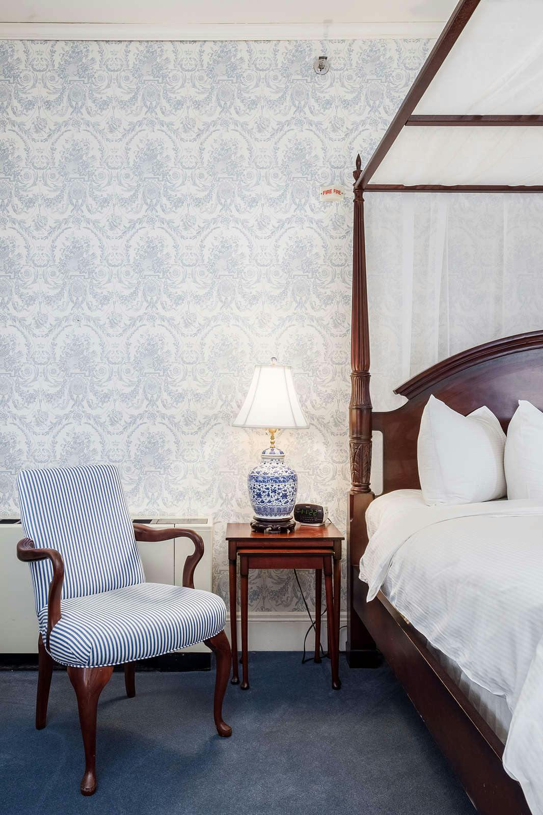 Hotel Simsbury 1820 House photo 2