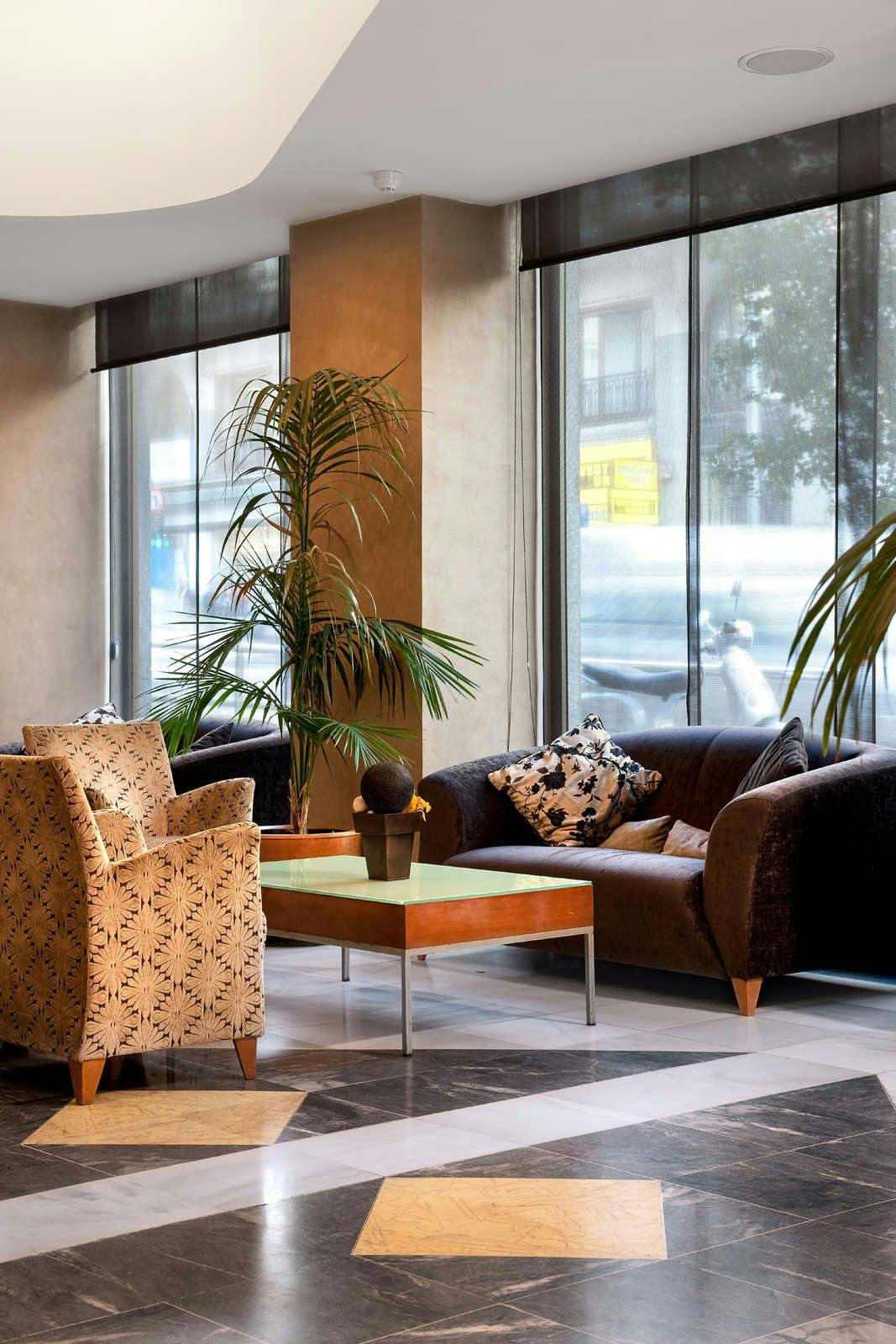 Hotel Catalonia Gran Via Madrid photo 5