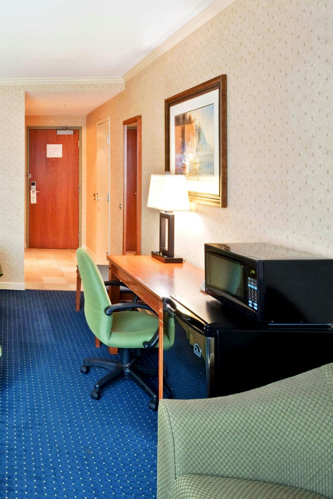 Hotel Holiday Inn Vancouver Airport Richmond photo 5