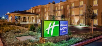 Holiday Inn Express Hotel & Suites American Canyon