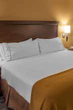 Hotel Holiday Inn Express Hotel & Suites Canton photo 1