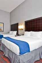 Hotel Holiday Inn Express Hotel & Suites Utica NY photo 2