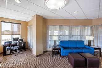 Hotel Comfort Inn photo 1