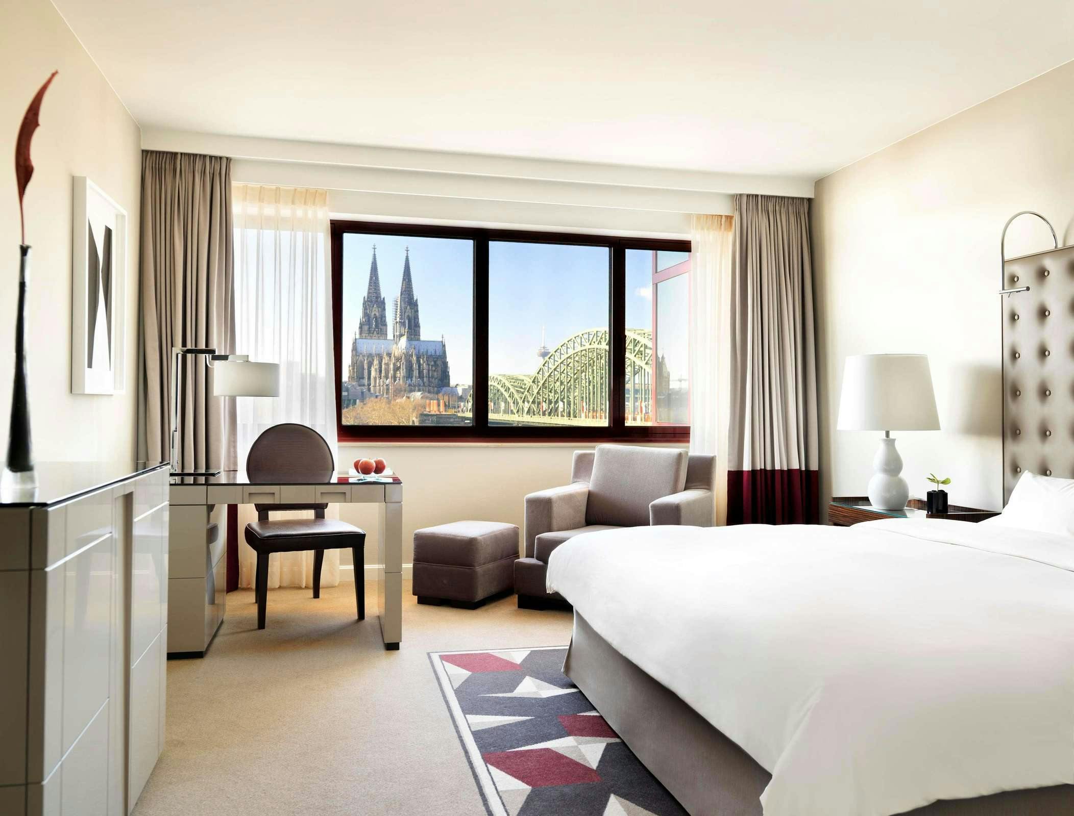HYATT REGENCY COLOGNE