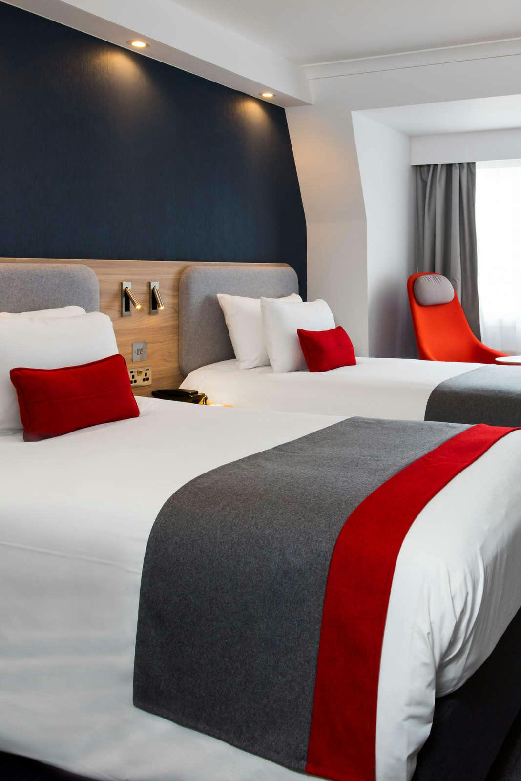 Hotel Holiday Inn Express London Hammersmith photo 1