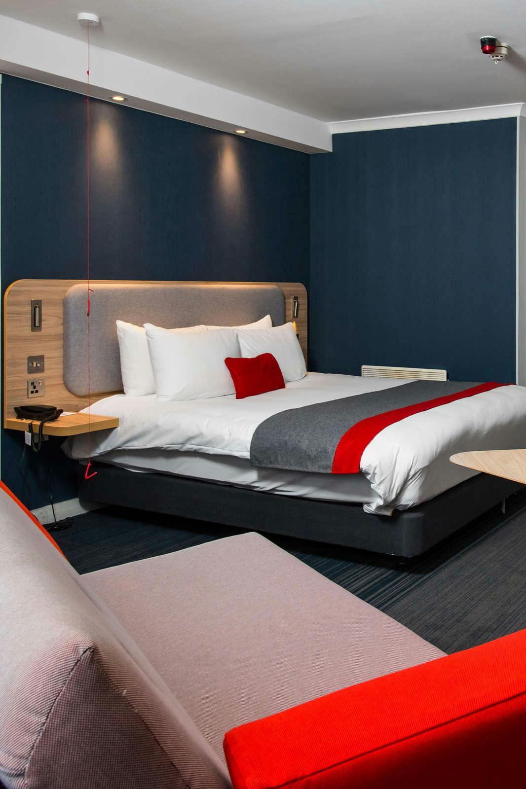 Hotel Holiday Inn Express London Hammersmith photo 2