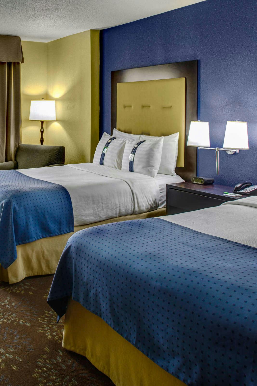 Hotel Holiday Inn Indianapolis Carmel photo 2