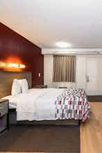 Hotel Red Roof Inn Edison photo 1