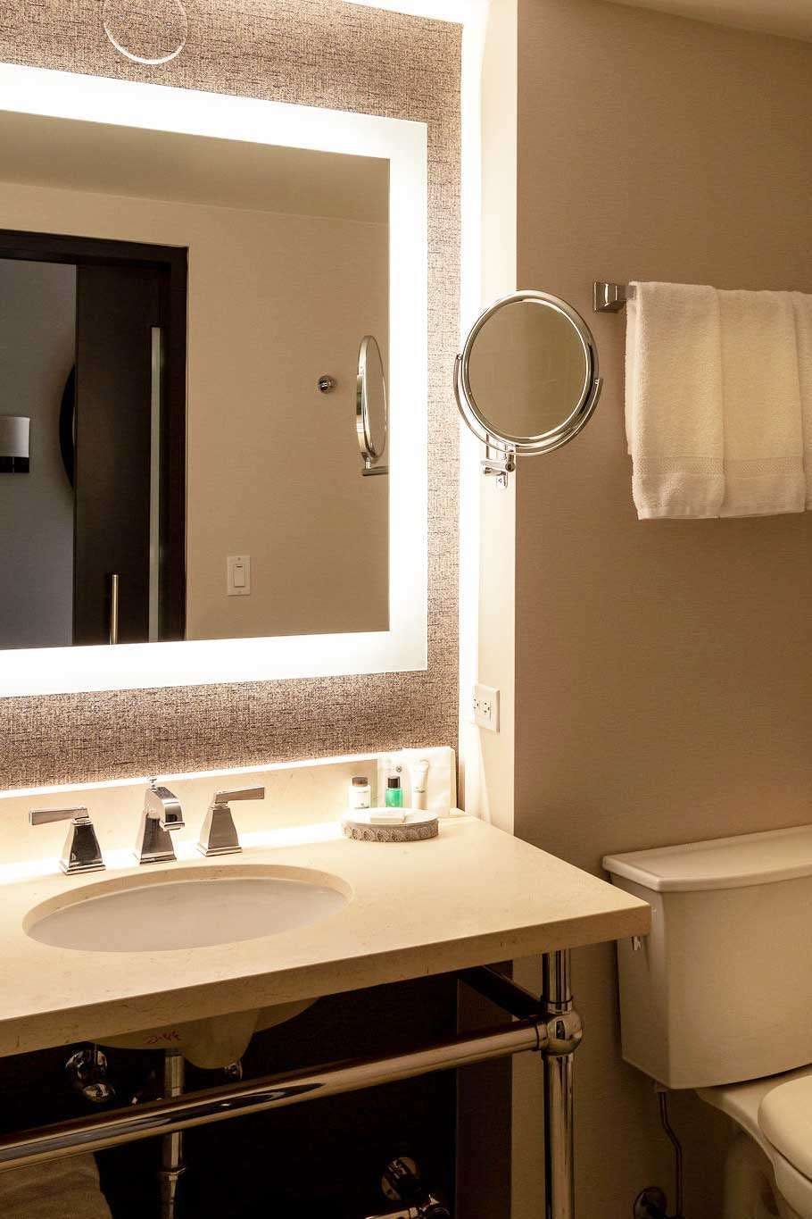 Hotel Sheraton Chicago Northbrook Hotel photo 4