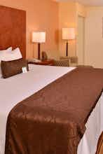 Hotel Best Western Plus Richmond Airport Hotel photo 1