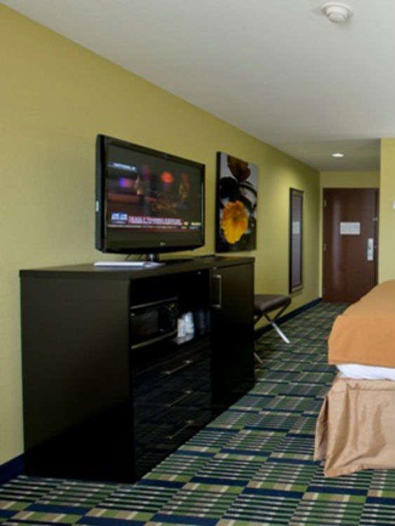 Hotel Holiday Inn Express Hotel & Suites Morrilton photo 3