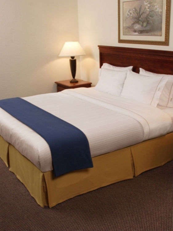 Hotel Holiday Inn Express Hotel & Suites Morrilton photo 1