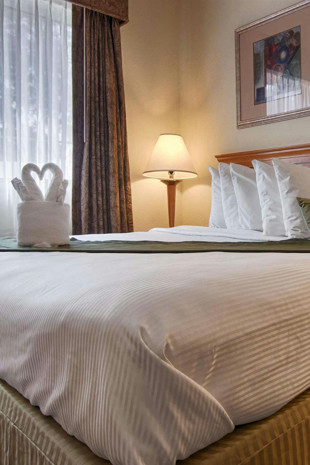Hotel Best Western Plus Newport News Inn & Suites photo 1
