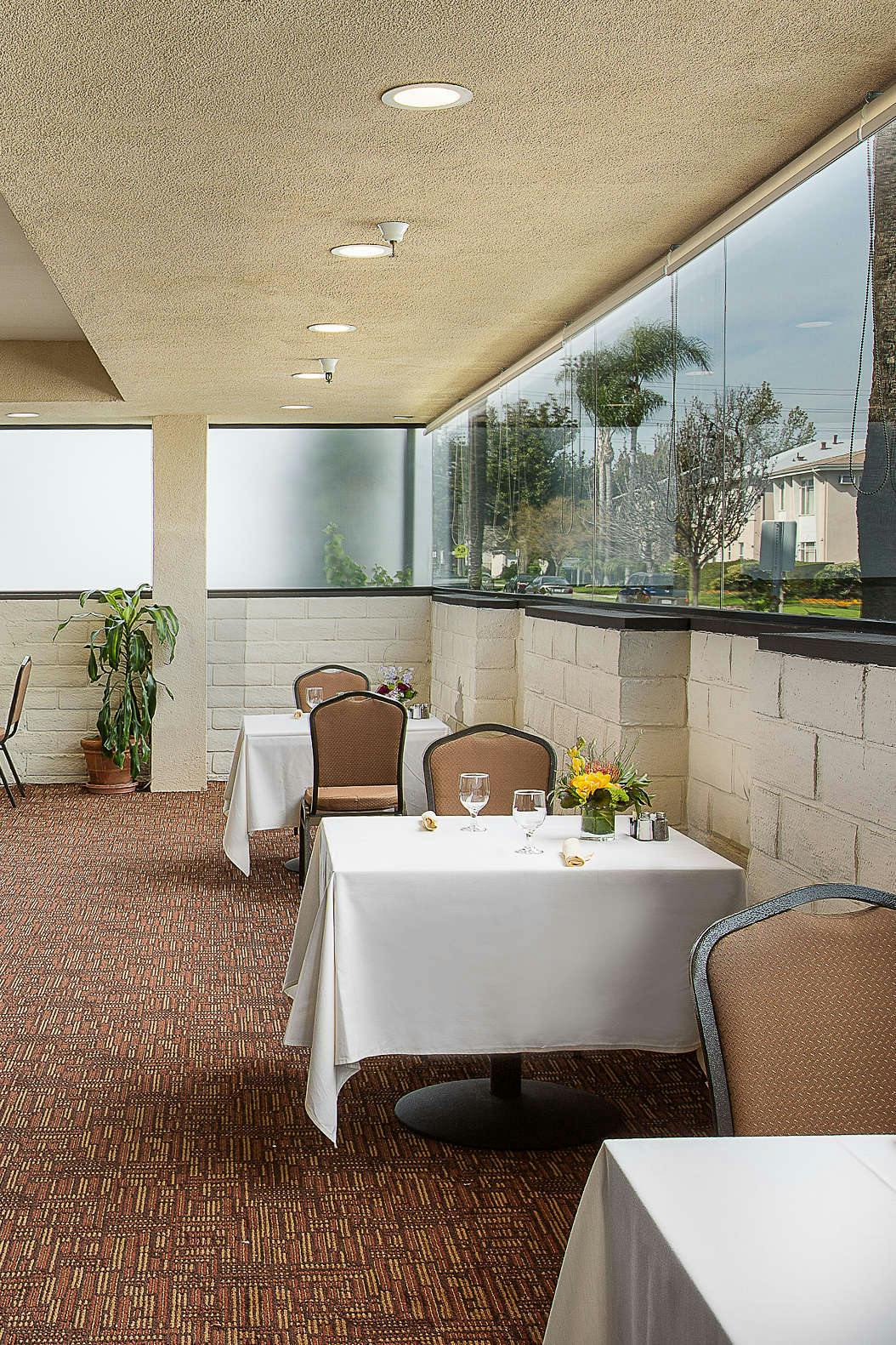 Hotel Coast Burbank Hotel photo 1