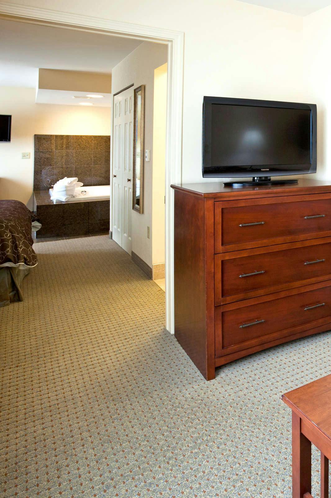 Hotel Staybridge Suites Milwaukee Airport South photo 5