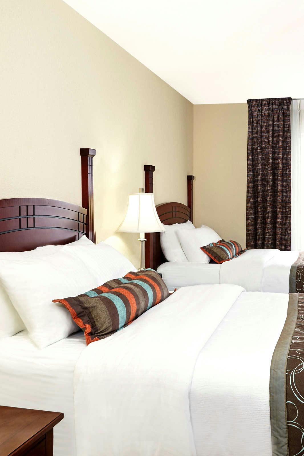 Hotel Staybridge Suites Milwaukee Airport South photo 2