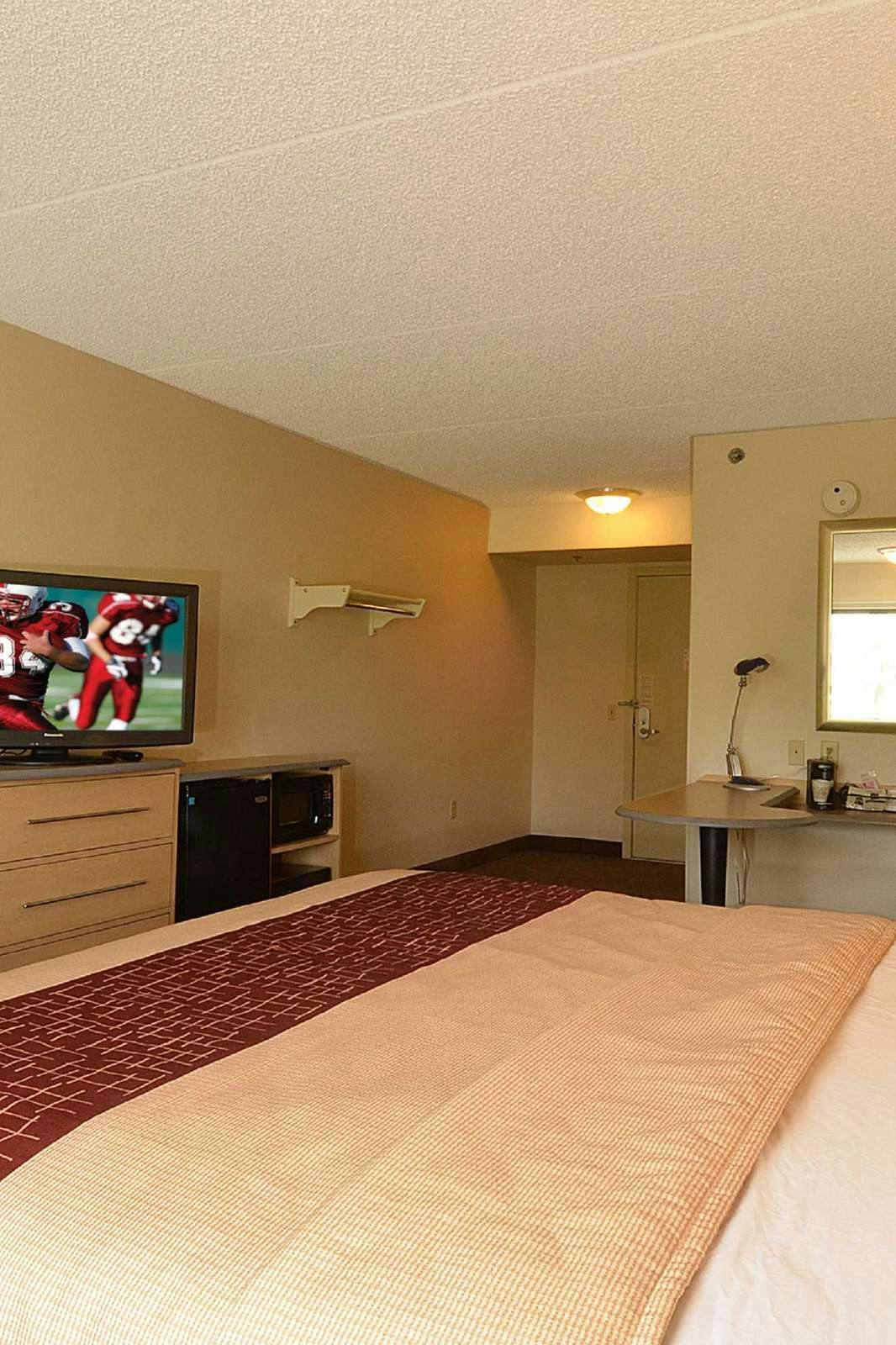 Hotel Red Roof Inn San Antonio - Airport photo 5