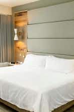 Hotel Holiday Inn Express San Juan Condado photo 1