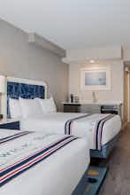 Hotel Fenwick Shores, Tapestry Collection by Hilton photo 5