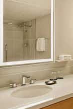Hotel Sheraton Portland Airport Hotel photo 4
