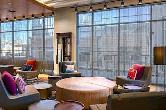 Hotel Aloft Greenville Downtown photo 5