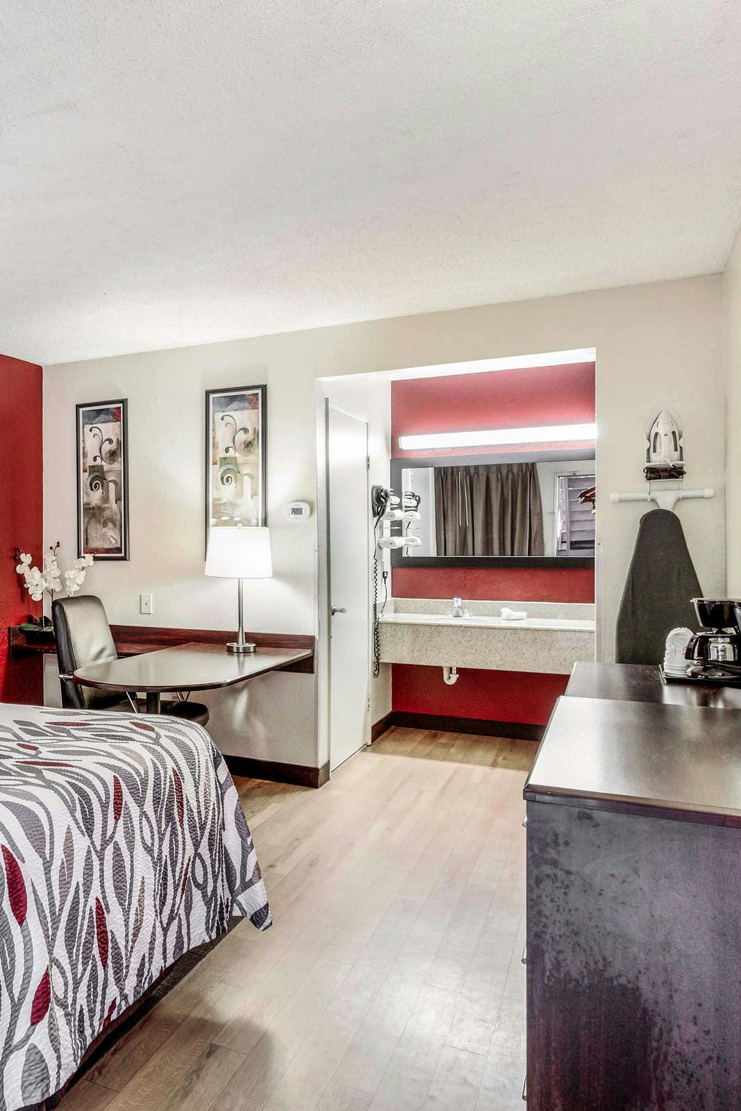 Hotel Red Roof Inn Gallup photo 3