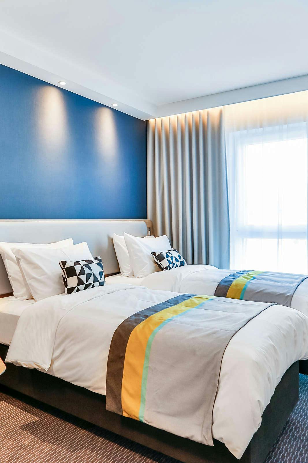 Hotel Holiday Inn Express Karlsruhe - City Park photo 1