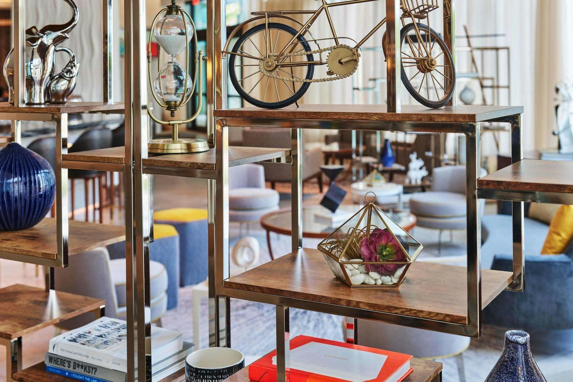 Hotel Art Ovation Hotel Autograph Collection photo 2