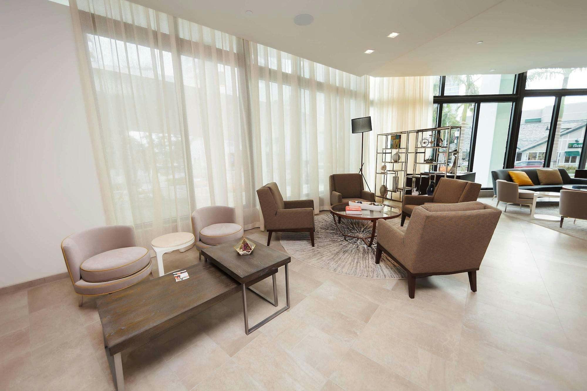 Hotel Art Ovation Hotel Autograph Collection photo 3