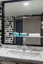 Hotel Hotel Colee, Atlanta Buckhead, Autograph Collection photo 4