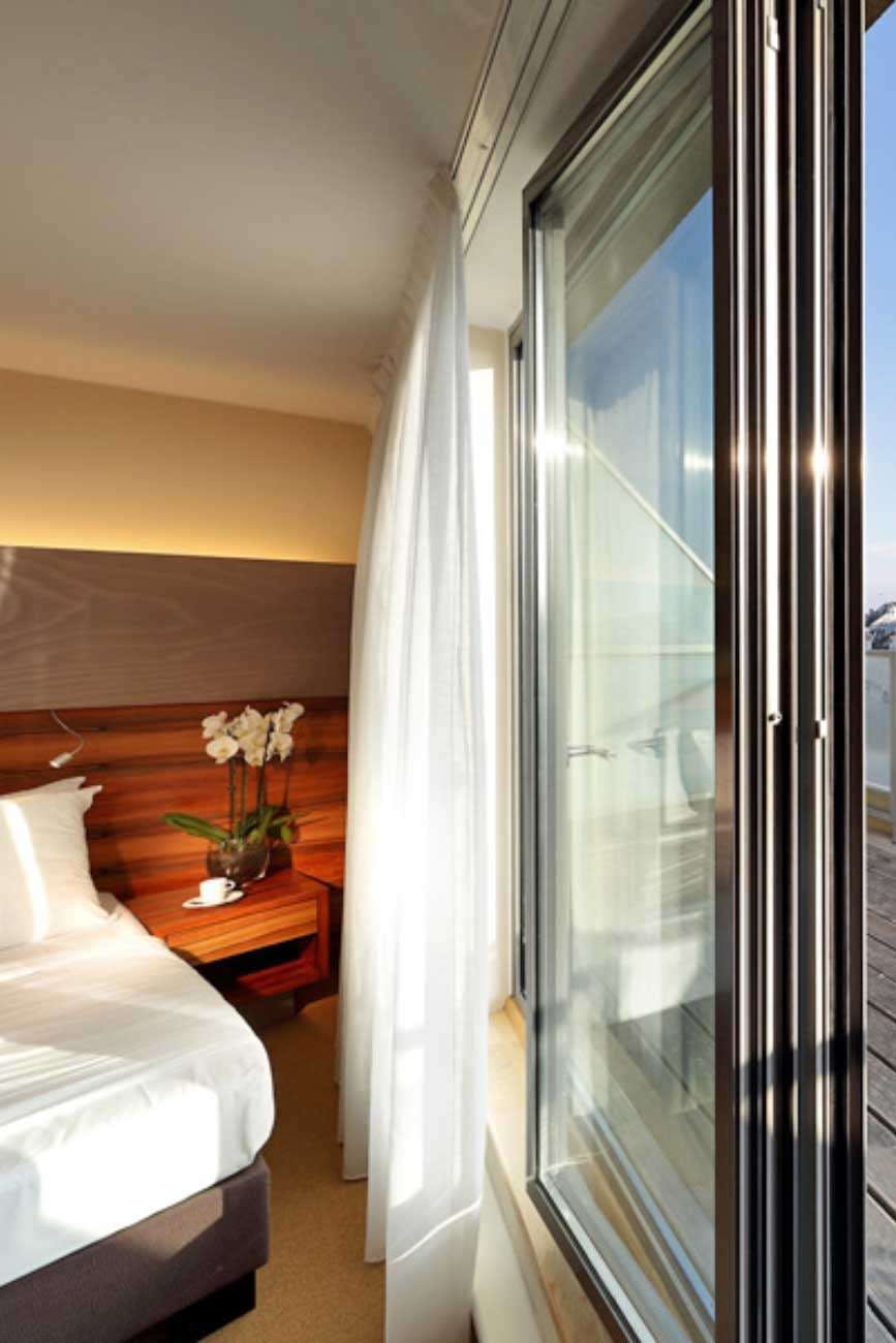 Hotel Eurostars Embassy photo 3