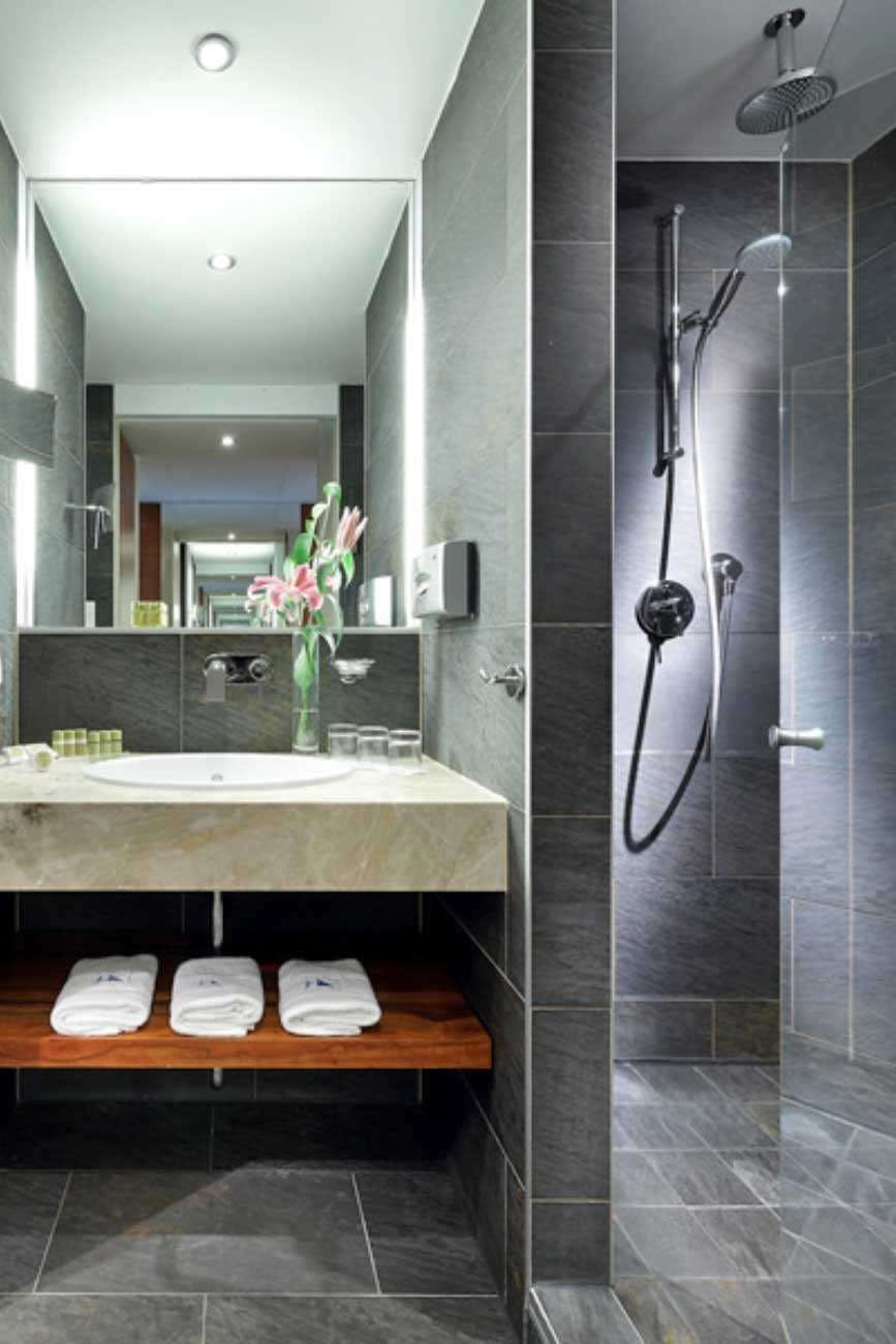 Hotel Eurostars Embassy photo 4