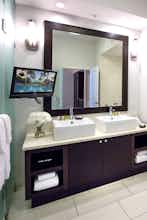 Hotel Provident Doral At The Blue photo 2