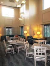 Hotel Holiday Inn Express Hotel & Suites Brookhaven photo 3