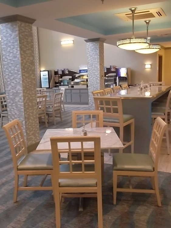 Hotel Holiday Inn Express Hotel & Suites Brookhaven photo 4