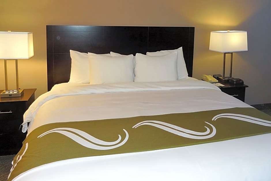 Hotel Quality Inn Tulalip - Marysville, WA photo 3