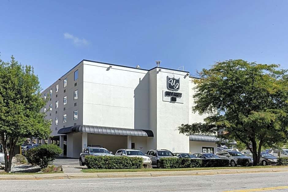 University Inn Durham next to Duke University Medical Center