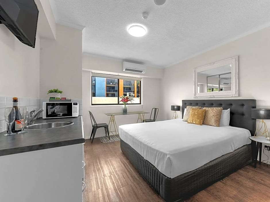 Hotel Central Brunswick Apartment Hotel photo 2
