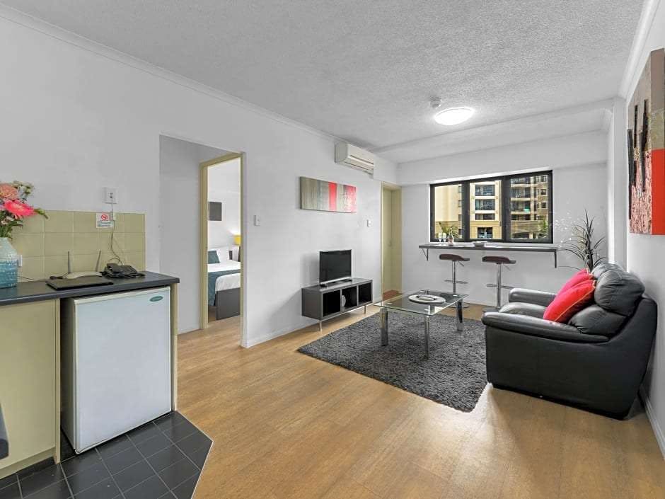 Hotel Central Brunswick Apartment Hotel photo 4