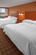 Hotel Four Points by Sheraton Philadelphia Northeast photo 2