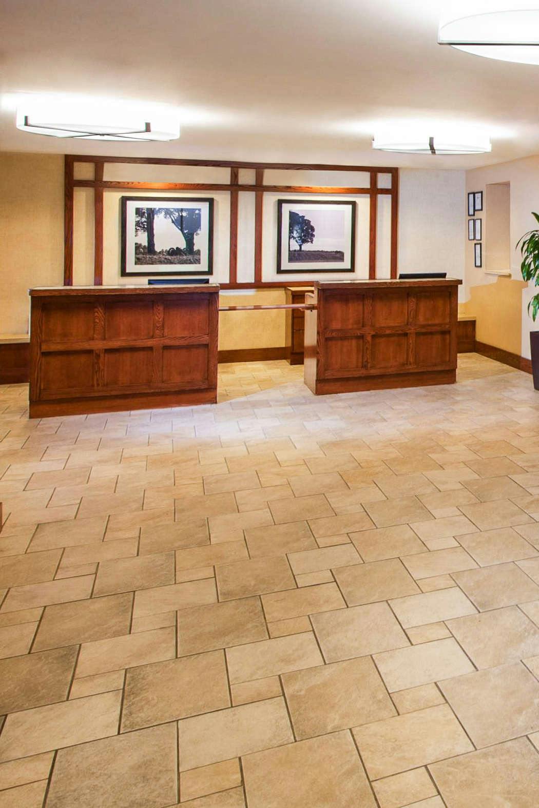 Hotel Four Points by Sheraton Philadelphia Northeast photo 5